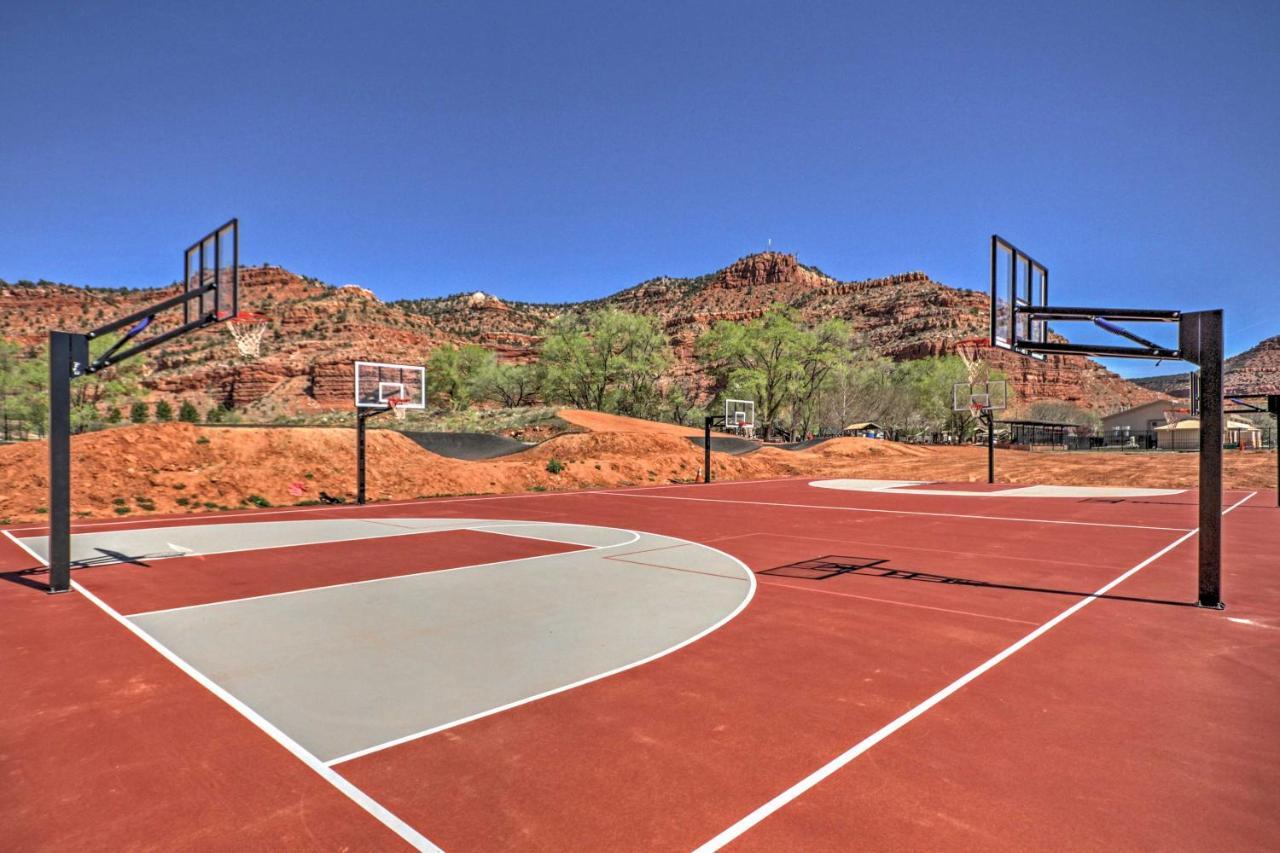 Beautiful Kanab Home With Yard - Walk To Restaurants Buitenkant foto